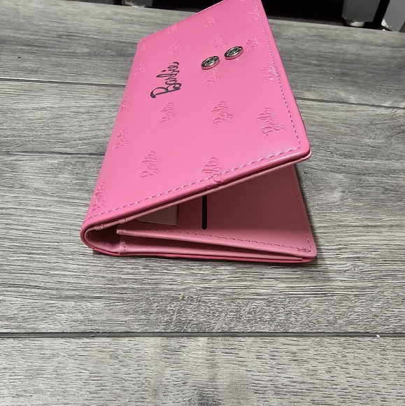 Barbie Limited Edition Bright Pink & Black Leather Wallet Miniso Collaboration - Picture 11 of 11